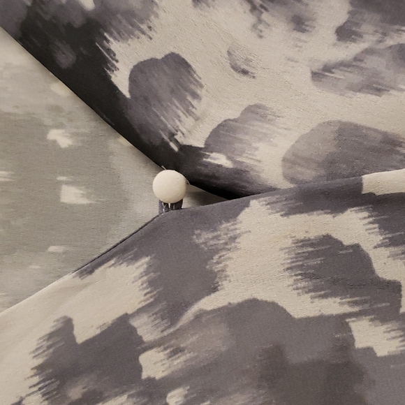 H&M blouse - Picture 3 of 6